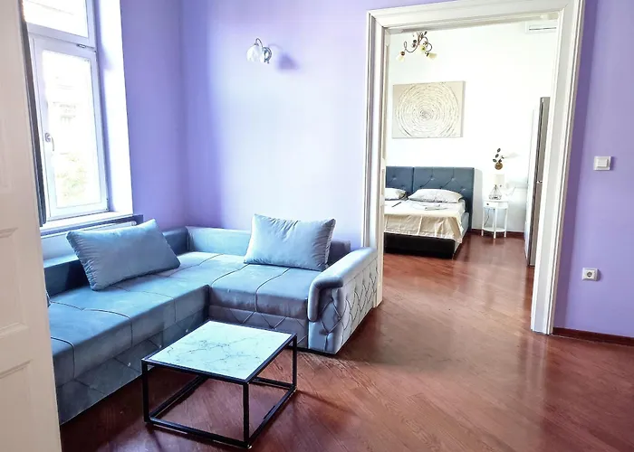Apartment Illyria, With A Large Terrace - Zagreb, Downtown